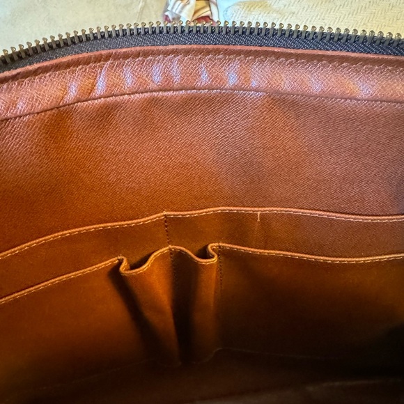 Louis Vuitton briefcase - Picture 13 of 16